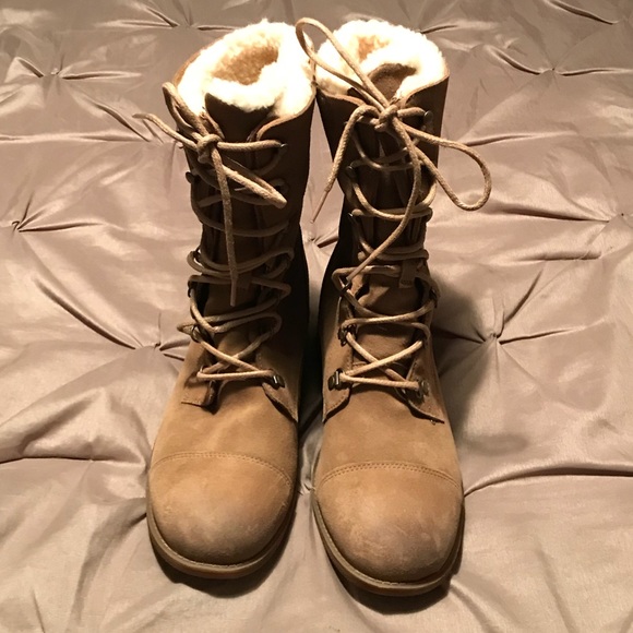NEW Ugg Gradin Combat Boot Women’s 10 - Picture 7 of 7